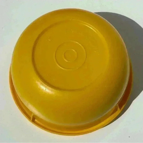 Set of 6  Tupperware Toy small scale play dishes - Picture 6 of 11